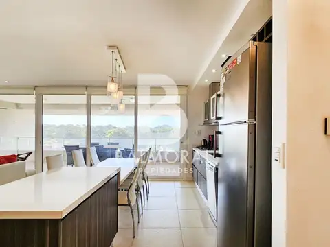 Av. del Libertador 2100, Piso 3