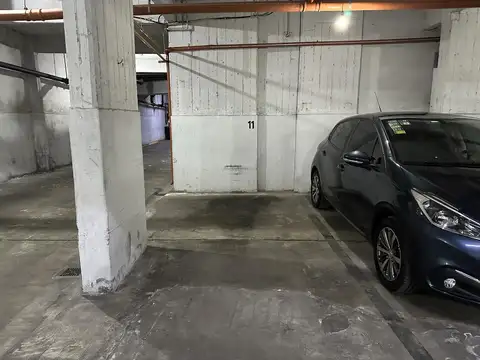 Cochera en Venta Belgrano R. Subsuelo, porton electrico