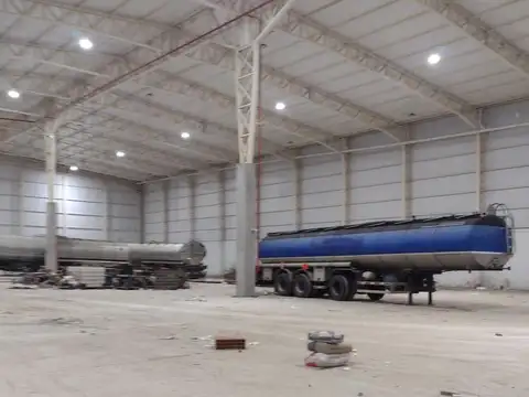 Alquiler Local / Nave AA deposito 4100 m2 Pablo Podestá, Tres de Febrero.