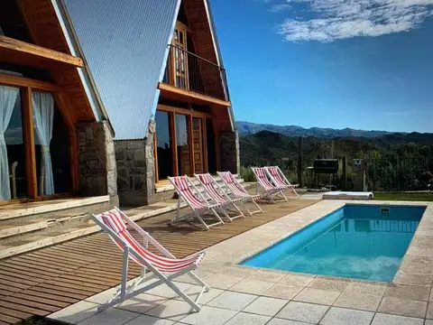 Casa en Venta con 2 cocheras