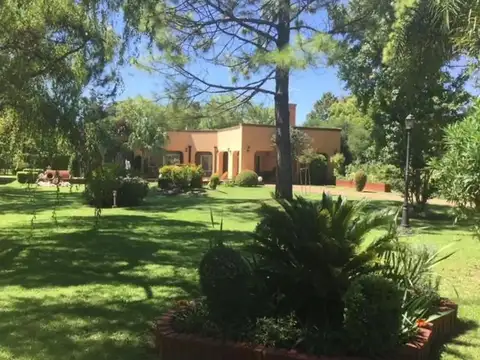 Casa en Venta en Maquinista F Savio, USD 320.000