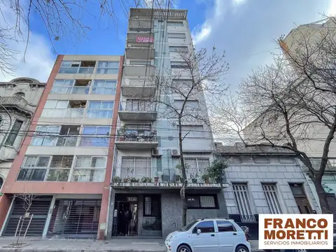 Exclusivo 5 Ambientes de 149m2 a Metros del Subte: Ideal Inversión o Consultorio