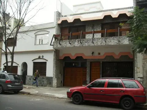 24 De Noviembre 800