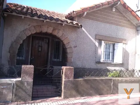 PH en venta - 3 Dormitorios 1 Baño - 140Mts2 - Mar del Plata
