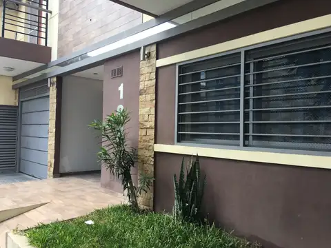 Alquiler monoambiente al frente