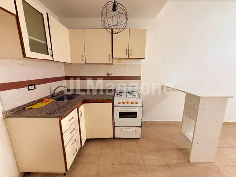 Departamento 2 ambientes con 1 baño