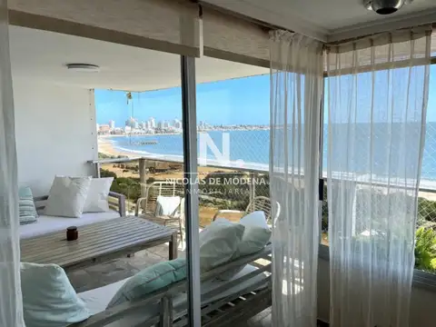 Departamento en Venta de 4 dormitorios