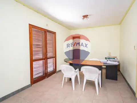 GALPON EN ALQUILER A 100 MTS. AV. FREYRE.