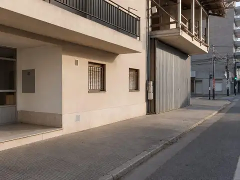 Venta - Departamento planta baja 2 dormitorios al frente Abasto