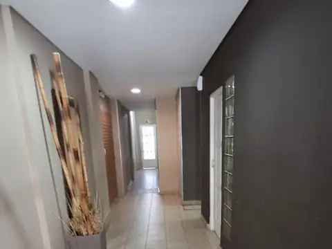 Bernaldes 1800, Piso PB