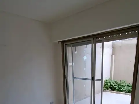 Depto Tipo Casa en Venta de 1 dormitorio
