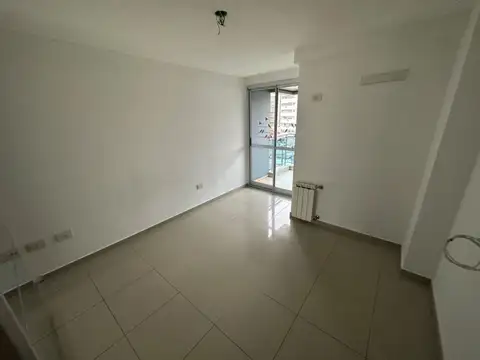 Departamento en Alquiler en General Paz, $ 625.000