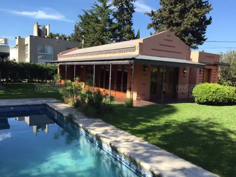Casa en Venta en Country Club Banco Provincia, USD 300.000