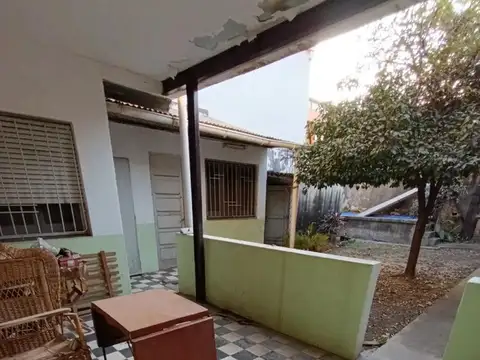 Colon 746