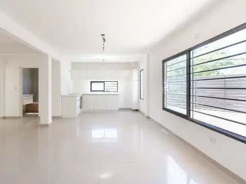 CASA PH VENTA 3 4 AMBIENTES MORON A ESTRENAR