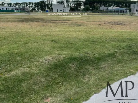 Terreno en Venta de 706,0 m2