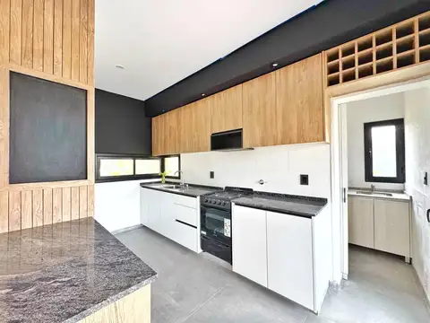Casa en Venta al Noroeste