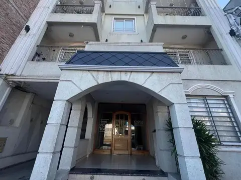 Avenida Hipólito Yrigoyen 12958