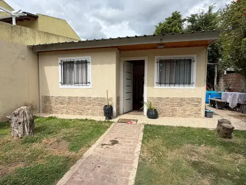 Casa en Venta con 1 cochera