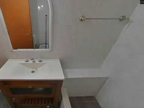 Depto Tipo Casa en Venta de 4 dormitorios