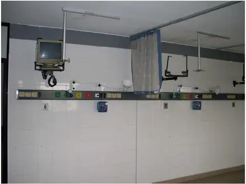 Edificio - Sanatorio en Lanus 2200m2