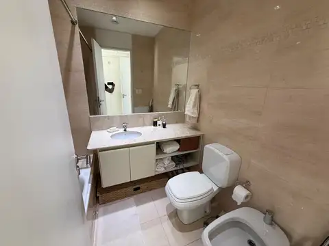 Departamento 3 ambientes con 4 baños