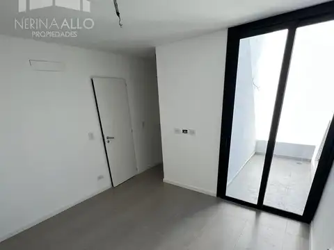 Depto Tipo Casa 3 ambientes con 2 baños