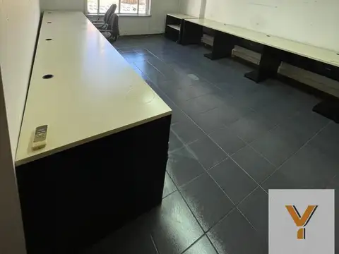 Oficina en Alquiler en Monserrat, USD 600