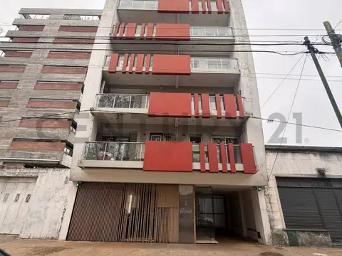 Departamento en Venta de 1 dormitorio con Cochera, dos ambientes, La Plata, Buenos Aires.