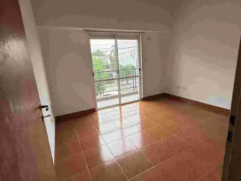 VENTA DUPLEX 3 AMBIENTES  EN VILLA LUZURIAGA