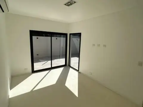 Depto Tipo Casa en Venta en Villa Crespo, USD 370.000