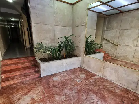 lavalle 2100, Piso 6