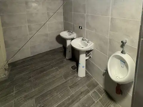 Galpon en Alquiler 12  mts Frente