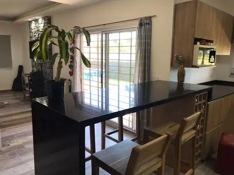 APTO CREDITO   Casa en Venta en Barrio semi Cerrado SIN EXPENSAS en Ingeniero Maschwitz Escobar