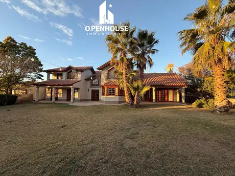 OPENHOUSE GROUP ALQUILA EXCELENTE Y PRECIOSA CASA EN BARRIO DALVIAN