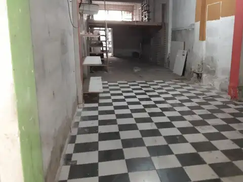 Local en Venta 56 años