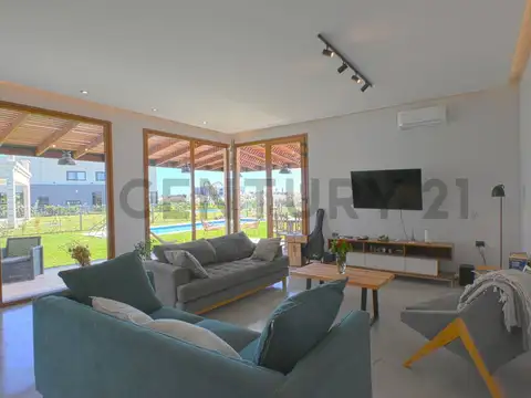 Casa en Venta de 4 dormitorios