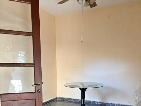Depto Tipo Casa en Venta 70 años