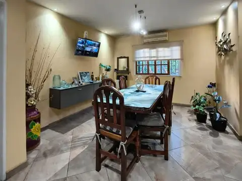 Casa en venta - Ituzaingo Norte - Carabobo al 600