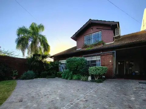 Casa en venta - Ituzaingo Norte - Carabobo al 600