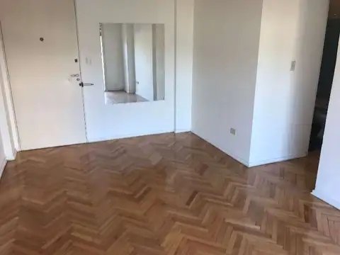 Av Nazca 1900, Piso 3