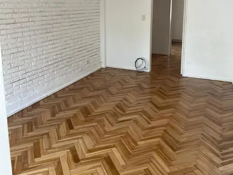 Güemes 287 , Piso 1