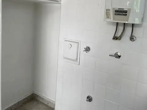 Departamento en Alquiler en Acassuso, $ 880.000
