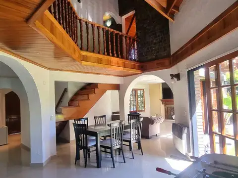 Casa en  Venta 4 ambientes en Campo Chico Country Club