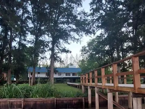 Rio Parana De Las Palmas 2100