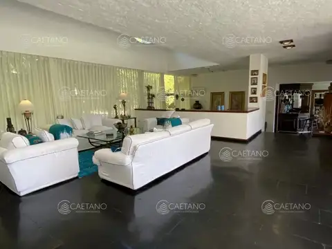 Casa en Alquiler Temporal en Lugano, USD 39.600