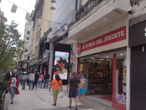 Local en Alquiler 50 años