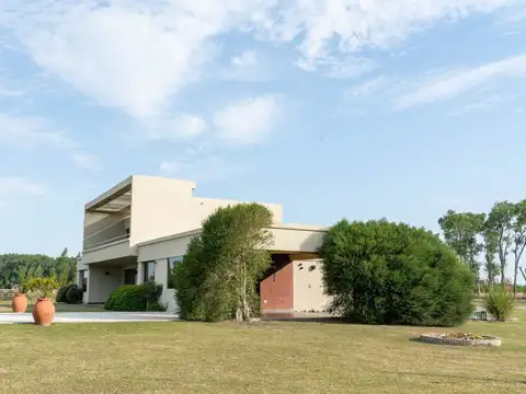 Casa en Venta en Estancia Benquerencia Farm Club, USD 450.000