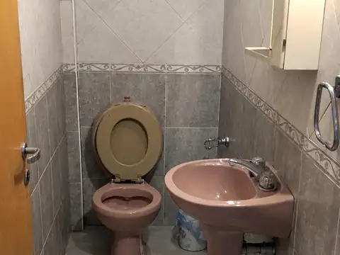 Local en Alquiler en José Mármol, $ 1.200.000