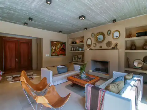 Casa en Venta en City Bell, USD 382.000